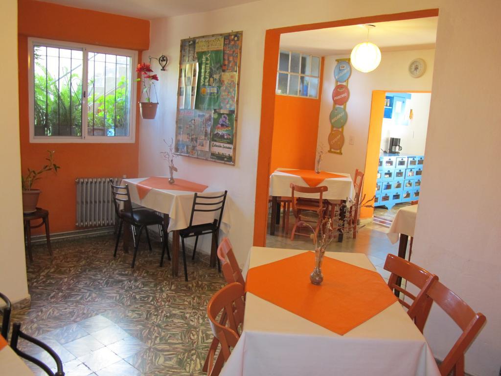 Bambi Hotel La Falda Bagian luar foto